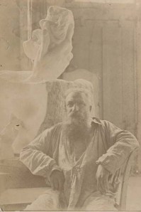 Rodin au dépôt des marbres à côté de la Main de Dieu