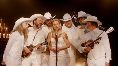 avis-alabama-monroe-the-broken-circle-breakdo-L-pRrCDn