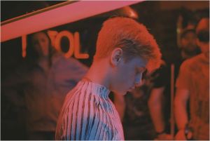 068027.jpg-r_640_600-b_1_D6D6D6-f_jpg-q_x-xxyxx