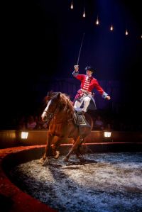 Origines, cirque Gruss